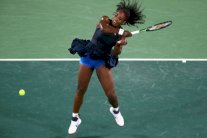 سيرينا وليامس في الصدارة مع تهديد دائم من كيربر