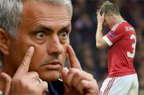 مورينيو يرد على شفاينشتايغر : لن تحصل على مركز في اليونايتد