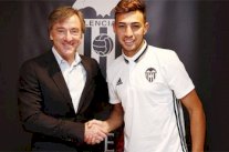 رسمياً : منير الحدادي ينضم إلى فالنسيا