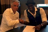 رسمياً.. بالوتيلي ينتقل إلى نيس الفرنسي