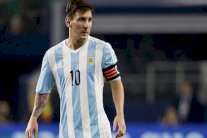 تشكيلة الأرجنتين تضم ميسي وتخلو من أغويرو