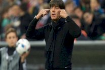 لوف يريد الاستفادة من كأس القارات 