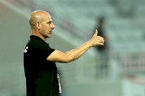 شنيشل: لن نلعب أمام الأستراليين من أجل التعادل