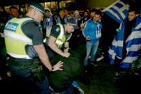 مشاغبون يهاجمون قرعة دوري الدرجة الثانية في اليونان