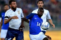 فرنسا تقسو على إيطاليا ودياً في باري