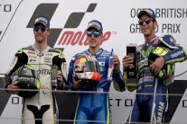 جائزة بريطانيا الكبرى: فوز فينالس ولوثي وبايندر