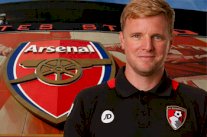 آرسنال يختار المدرب إيدي هويي ليجلس مكان فينغر الموسم المقبل