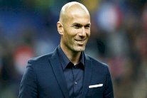 زيدان يحطم رقم مونيوز مع ريال مدريد ويعادل رقم غوارديولا