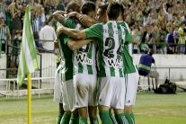 فوز ريال بيتيس على ملقة في الدوري الاسباني