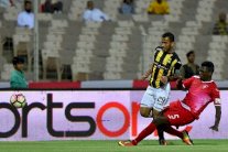 الاتحاد وحيدا في الصدارة والشباب يُلحق الخسارة الأولى بالأهلي