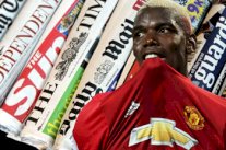 الصحافة الإنكليزية تهاجم بوغبا بعد أداءه المتواضع مع مانشستر يونايتد