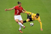 مدافع واتفورد: إبراهيموفيتش شخص متعجرف ويغضب بسهولة