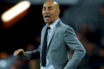 فالنسيا يقيل مدربه باكو ايستاريان