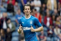 التحقيق مع بارتون بشأن رهانه على مباراة سلتيك-برشلونة