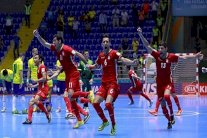 إيران وروسيا أول المتأهلين إلى نصف نهائي مونديال الصالات