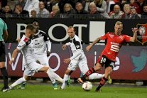 رين يحقق العلامة الكاملة على أرضه في الدوري الفرنسي