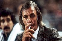 مينوتي: ميسي حصل على فرصة أفضل من رونالدو