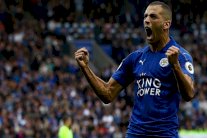 قاتل التنين