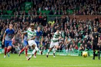 فوز عريض لسلتيك وسقوط رينجرز في الدوري الأسكتلندي