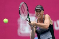 يانكوفيتش تفشل في الاحتفاظ بلقب دورة غوانغجو