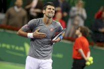 ديوكوفيتش يحرز لقب دورة قطر للتنس بفوزه على موراي