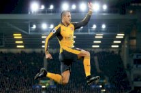 كلويفرت يستغل غضب سانشيز لإقناعه بالانتقال لسان جرمان