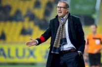 ليكنز لا يزال متفائلاً بتأهل الجزائر إلى مونديال روسيا