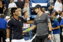 تغيير وحيد في العشرة الأوائل لتصنيف المحترفين