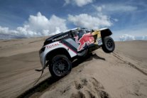 بيترهانسل يحرز لقب المرحلة الـ10 من رالي دكار ويتصدر