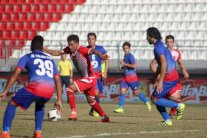 الطلبة يلحق بالنفط إلى صدارة الدوري العراقي