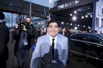 بعد مورينيو.. مارادونا يؤيد مشاركة 48 منتخباً في المونديال