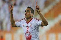 الكرة الإماراتية تنام وتستيقظ على لاعب اسمه 