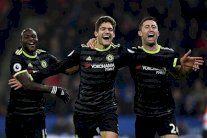 تشلسي يستعيد نغمة الفوز ورباعيتان لتوتنهام وآرسنال