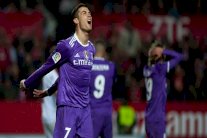 رونالدو ينفجر في وجه راموس بعد السقوط أمام إشبيلية