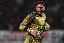 رايولا يُطالب ميلان براتب ضخم لدوناروما