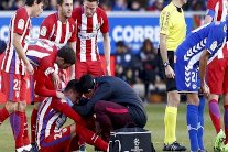 إصابة خيمينيز قد تبعده شهرين عن الملاعب