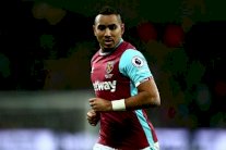 وست هام يعرض على جماهيره استبدال قميص باييه بثمن بخس