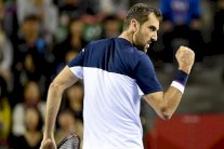 سيليتش إلى ثمن نهائي دورة شنغهاي وكيريوس يعتذر بعد انسحابه