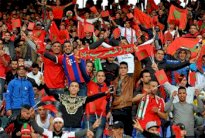 الحكومة المغربية تحفز المشجعين لمؤازرة المنتخب في