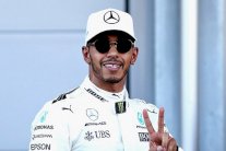 كيف يمكن لهاميلتون حسم لقب بطولة العالم الأحد؟