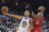 خسارة غولدن ستايت البطل افتتاحا