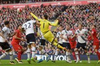 مواجهة محفوفة بالمخاطر لسيتي وقمة بين توتنهام و ليفربول في البريميرليغ