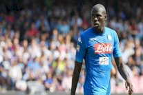 برشلونة يستهدف السينغالي كوليبالي لخلافة بيكيه