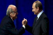 بلاتر سيحضر مونديال روسيا بـ 