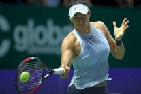 غارسيا في نصف نهائي بطولة الماسترز وهاليب خارج المنافسة