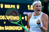 فوز معنوي ليلينا وستابنكو في بطولة الماسترز