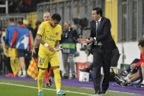 إيمري يحض نيمار على 