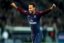 رئيس ريال مدريد يبدأ محاولاته لخطف نيمار من باريس سان جيرمان