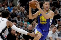 تومسون يقود ووريرز الى الفوز على سان انطونيو