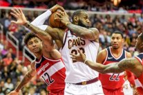 ليبرون جيمس